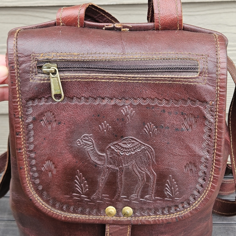 Vintage Camel Tooled Leather Brown Backpack India Unique Flap Top Bag Purse - Picture 2 of 16